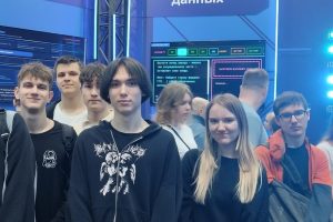 Превью Студенты специальности Сетевое и системное администрирование на Форуме колледжей 21-03-2026 Превью Студенты специальности Сетевое и системное администрирование на Форуме колледжей 21-03-2026